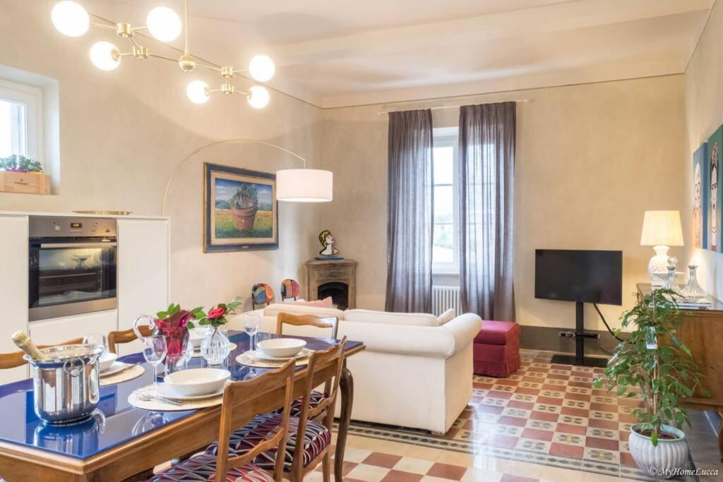 Casa Maria - Attico Di Lusso Vicino Alle Mura Lucca Exteriér fotografie